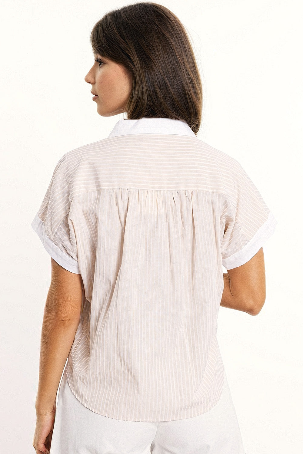 Beige shirt with short sleeves and vertical stripes