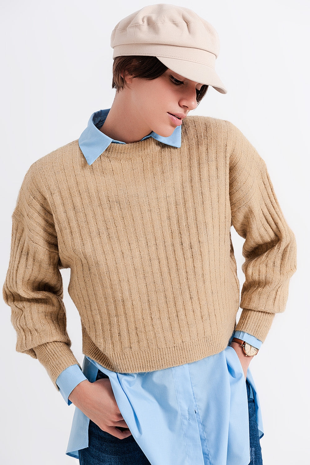 Q2 Beige sweater in stripe