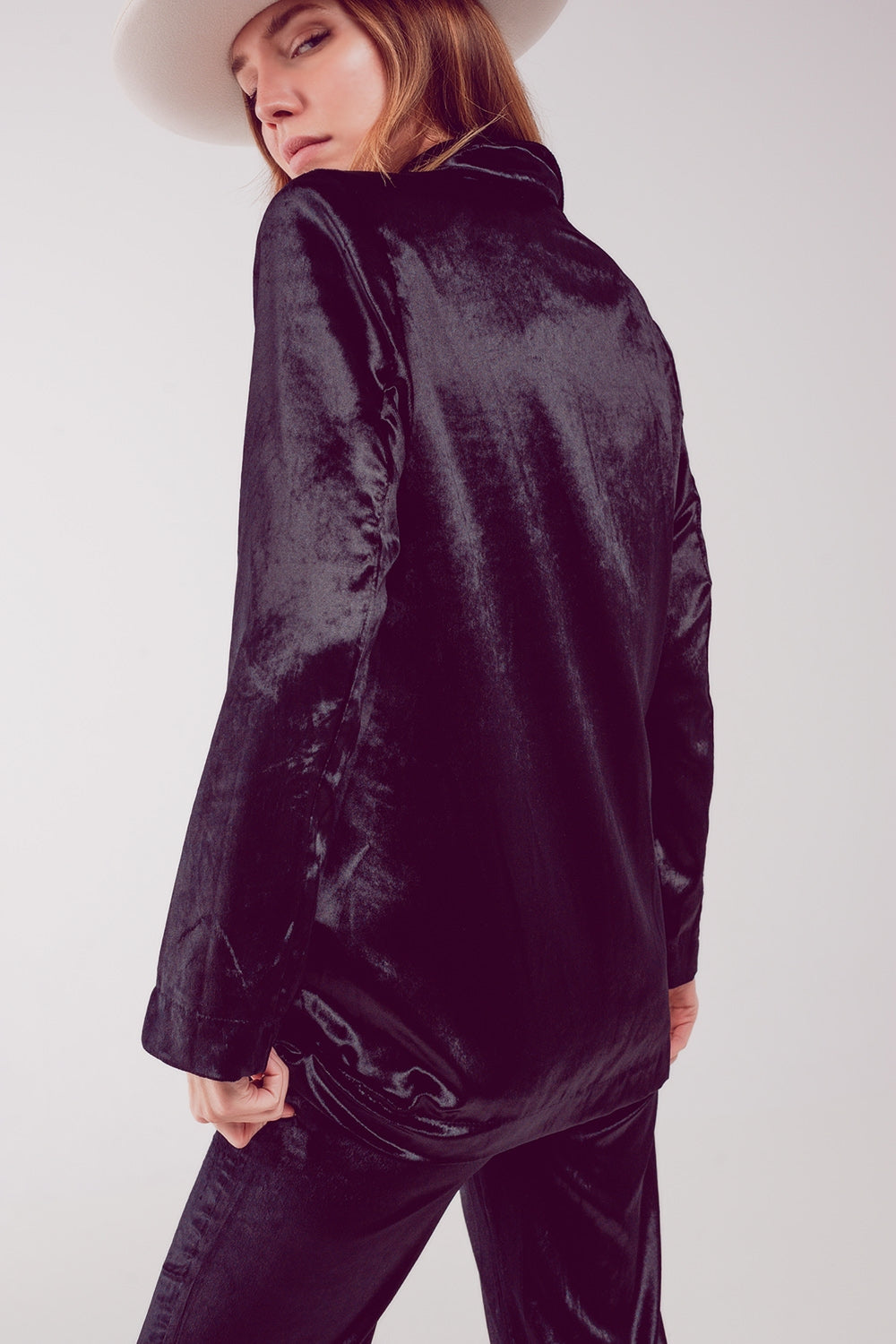 Black velvet oversized blazer