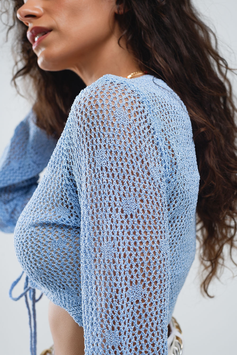 Blue short crochet cardigan with lurex detail