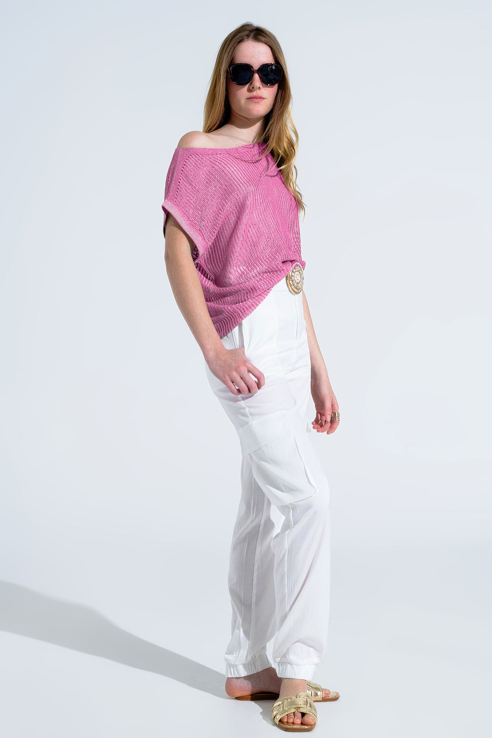 Boat Neck Ribbed Sweater With Cap Sleeves in pink