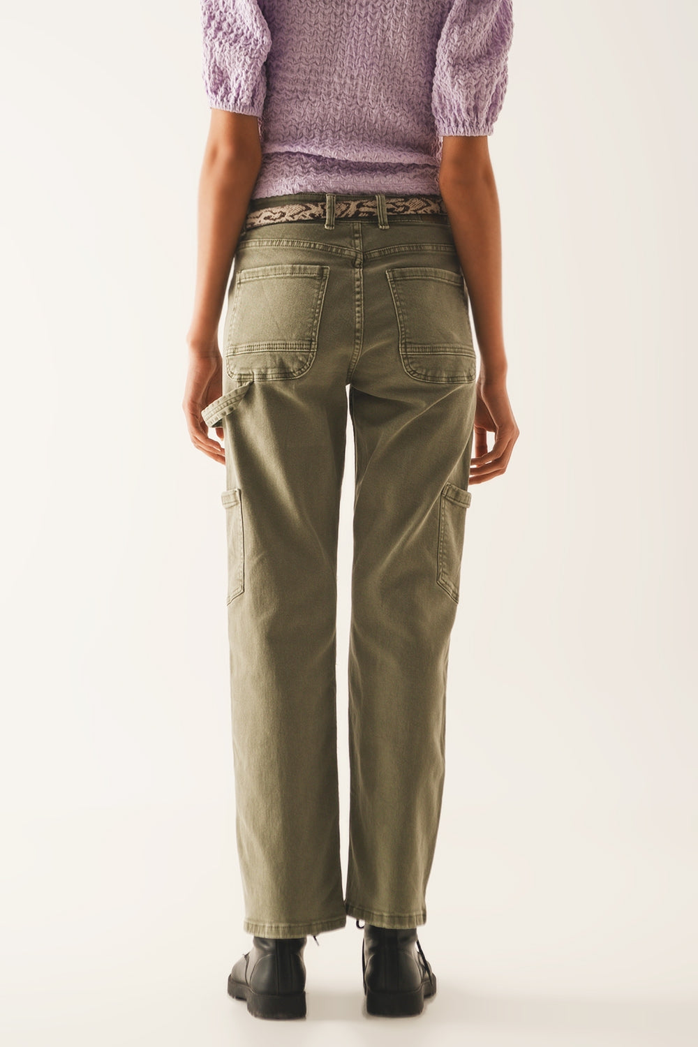 Cargo pants in khaki