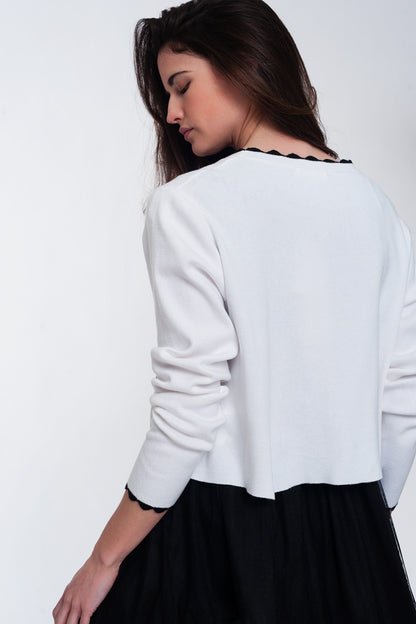 Contrast trim cardigan in white