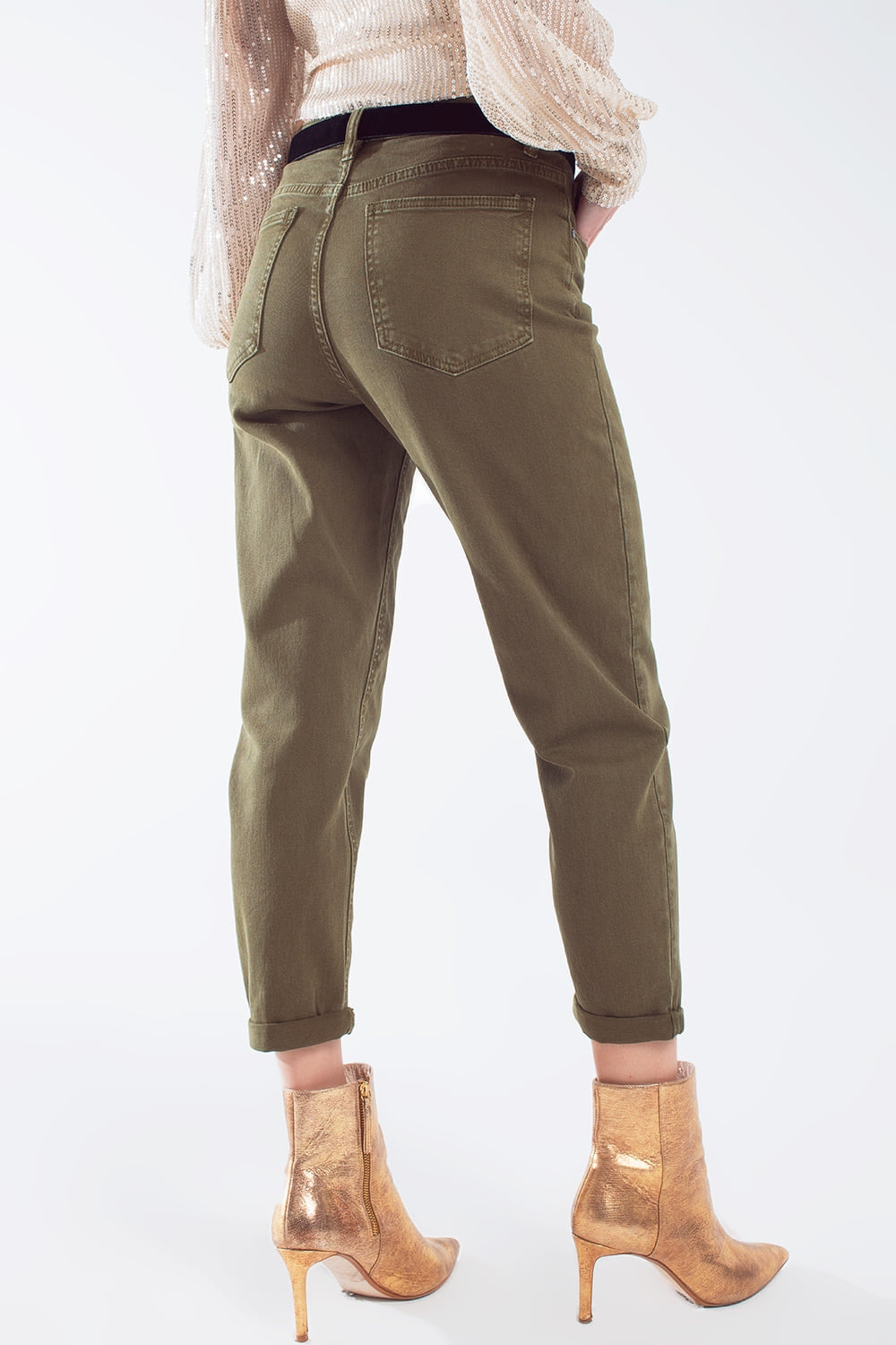 Cotton mid rise slouchy jean in khaki sepia