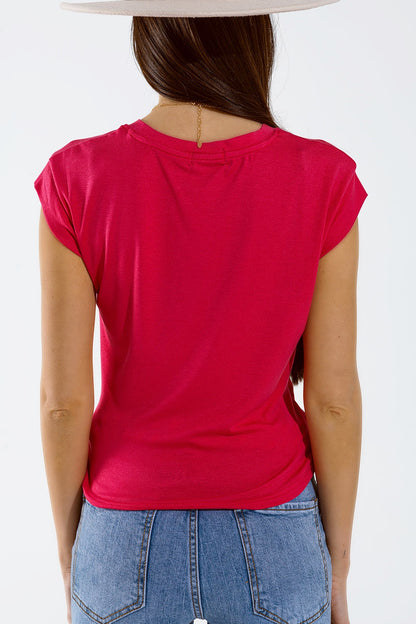 Crew neck T-Shirt with draped design and cap sleeve In Fuschia