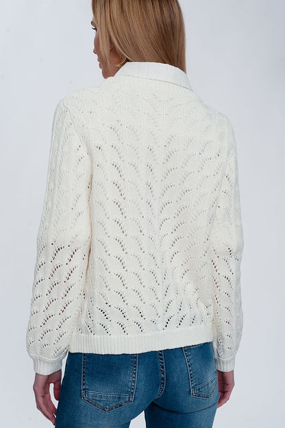 Crochet jumper in cream