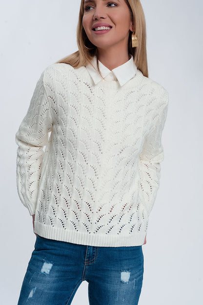 Crochet jumper in cream