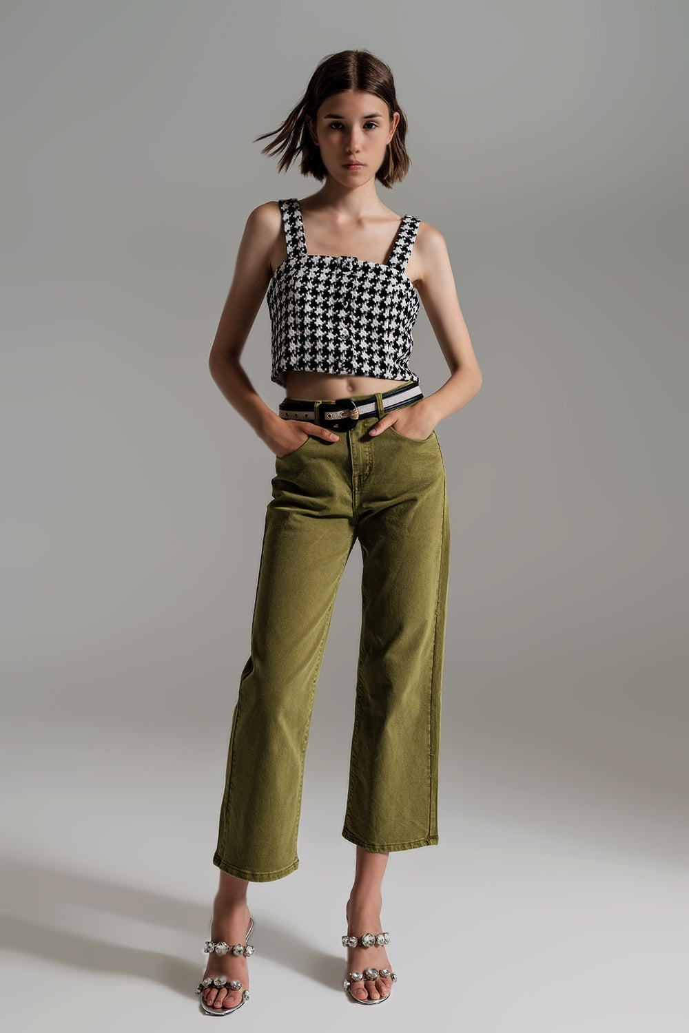 Cropped wide leg jeans in Olive green