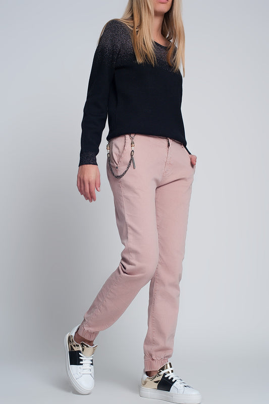 Q2 Cuffed utility pants with chain in pink