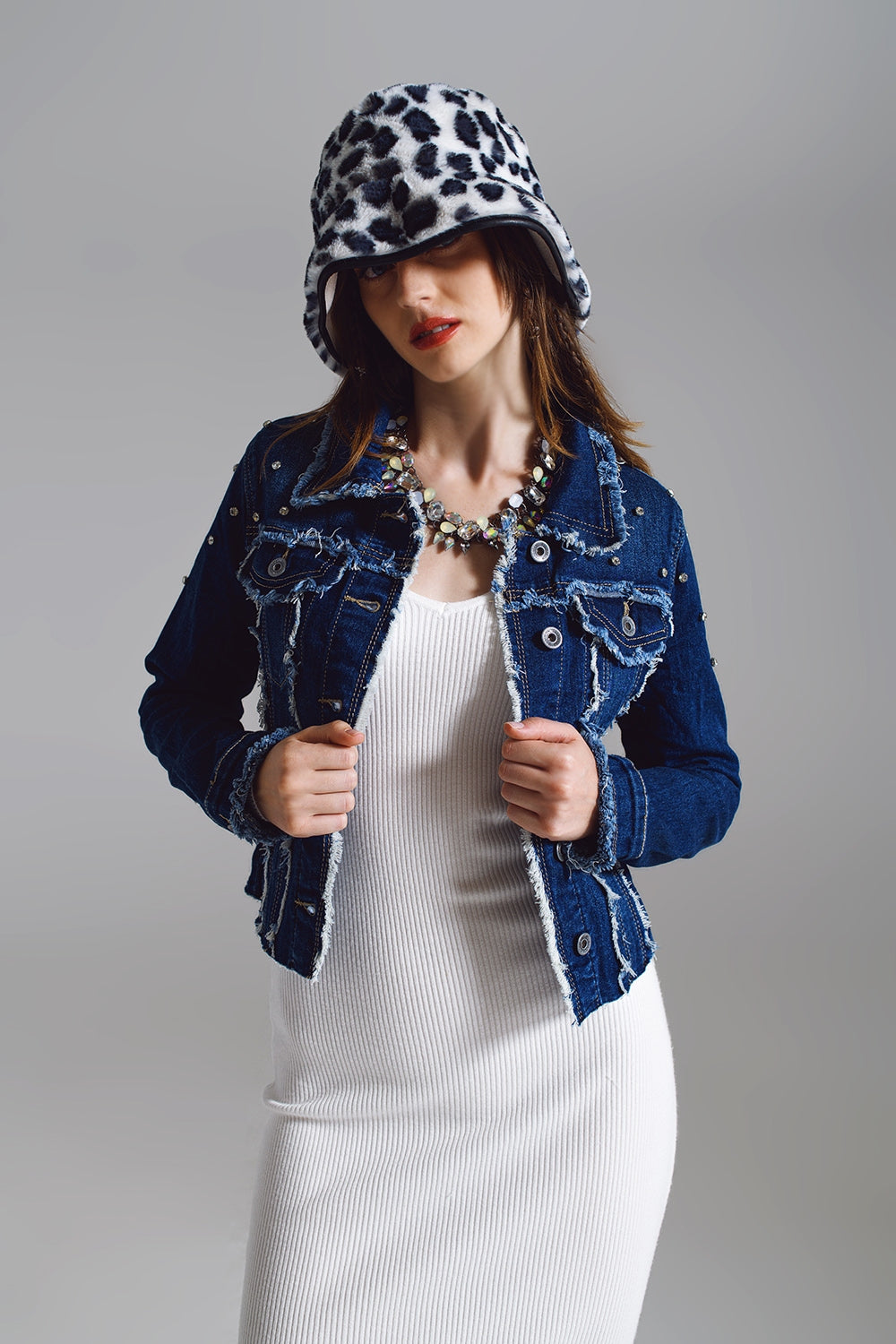 Denim jacket with frayed and embroidered details in Midwash