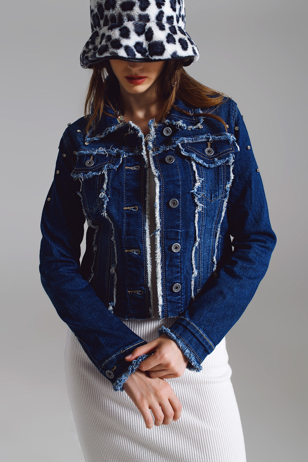 Denim jacket with frayed and embroidered details in Midwash