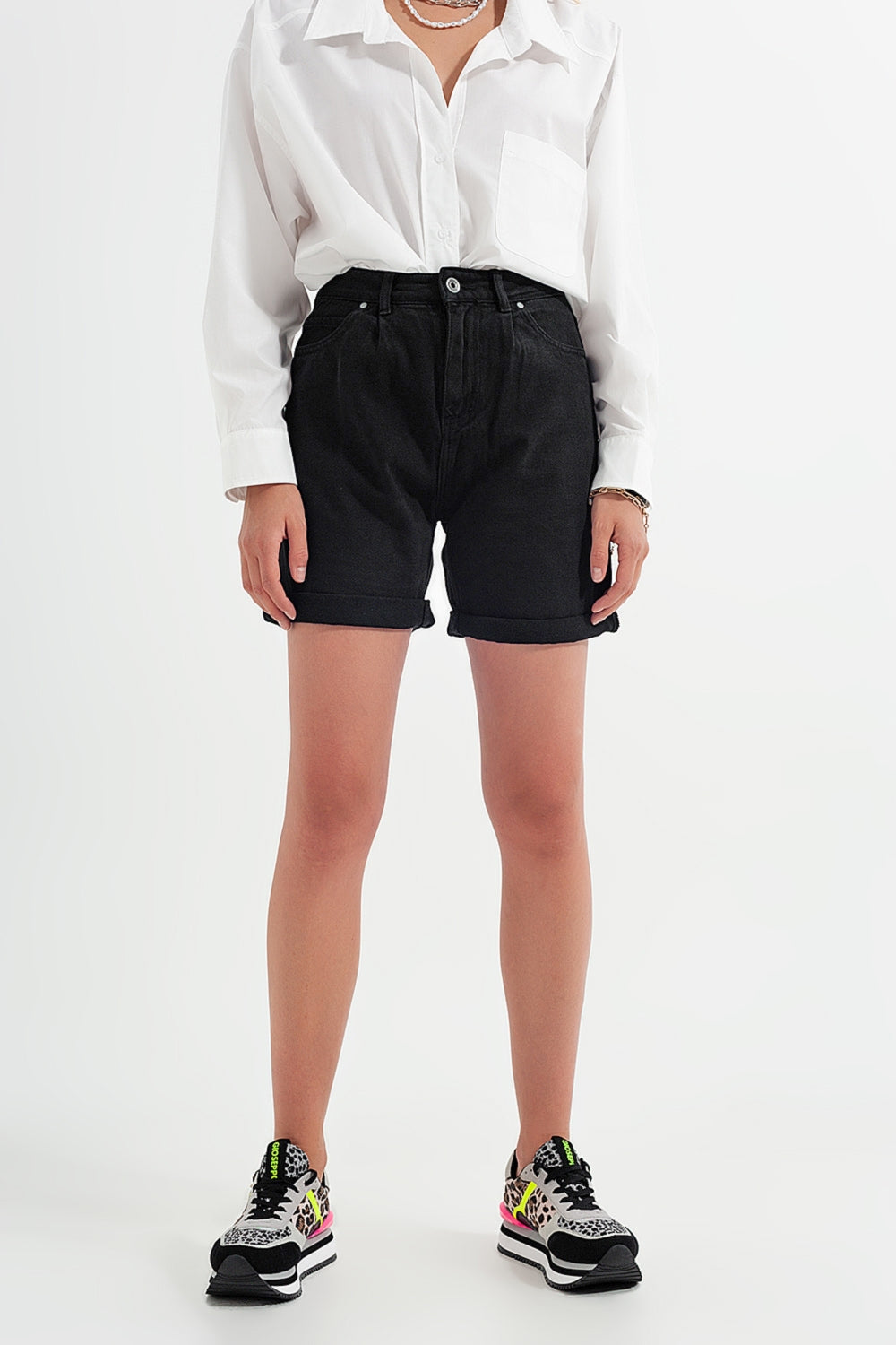 Denim mom shorts in black