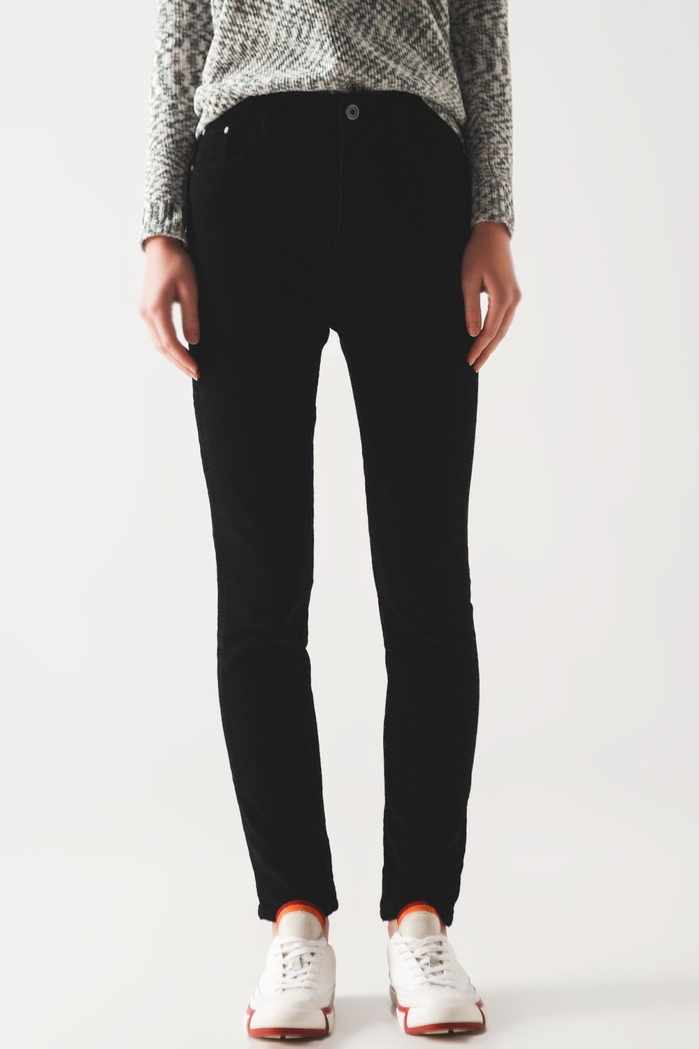 Elastic Cotton skinny cord pants in black