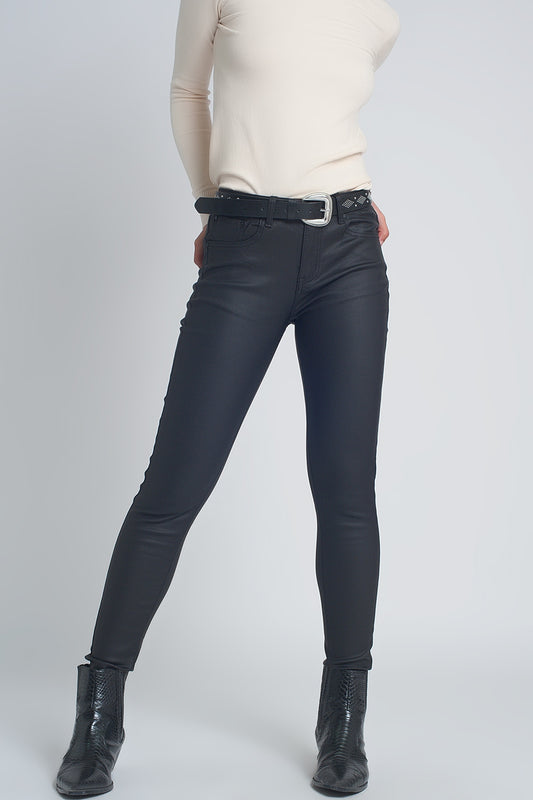 Q2 Faux leather skinny trousers in black colour