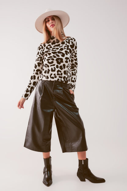 Faux leather wide leg culotte in black