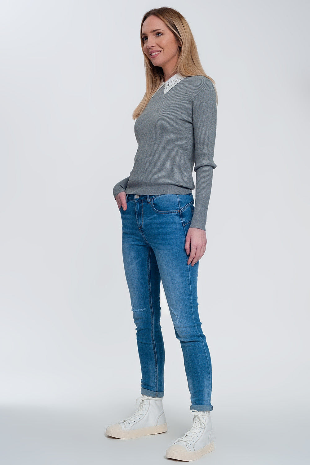 Fitted jumper in gray rib knit