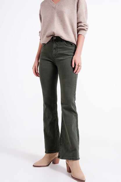 Flared jeans in olive