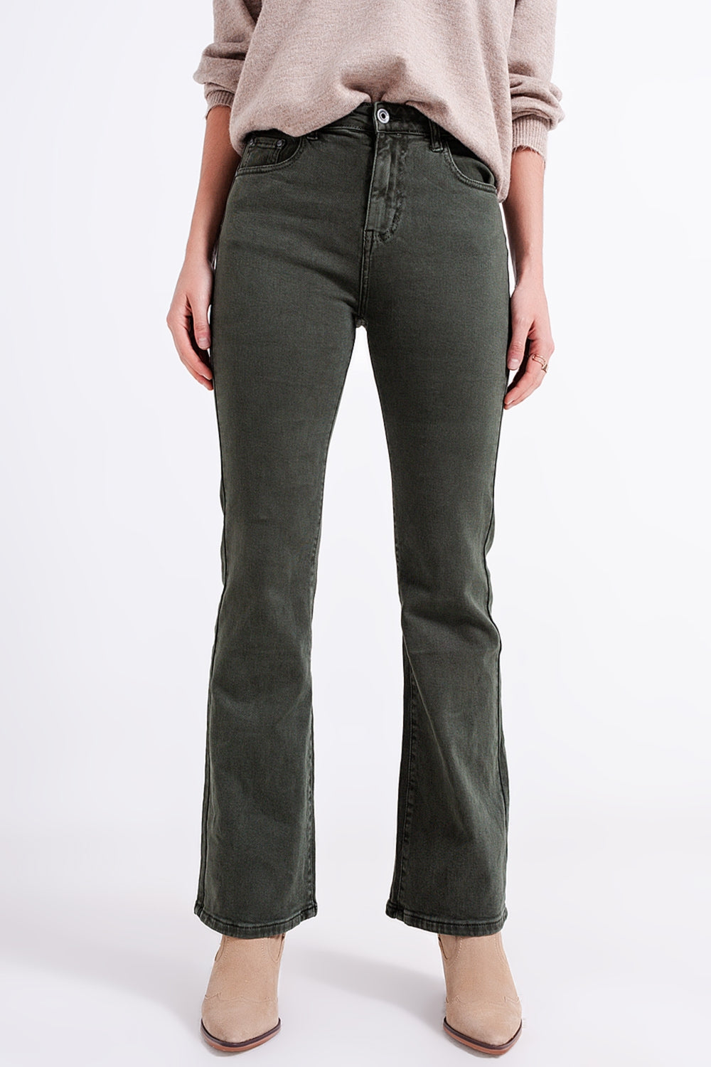 Q2 Flared jeans in olive