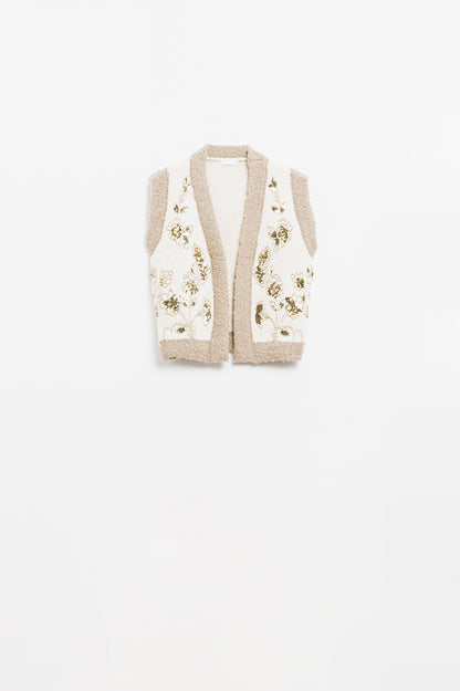 Flower Embroidered Knitted Vest in Ecru