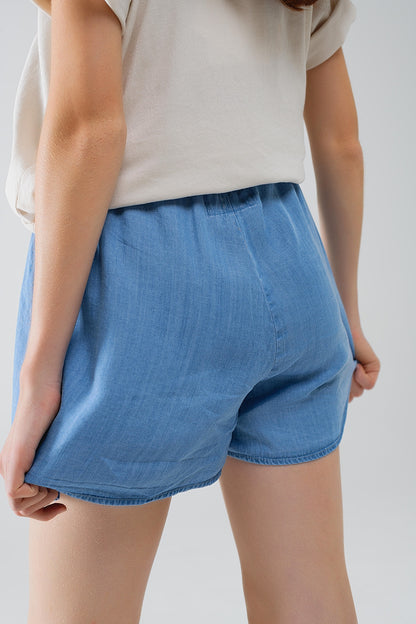 Flowing Tencel Denim Shorts With Side Pockets