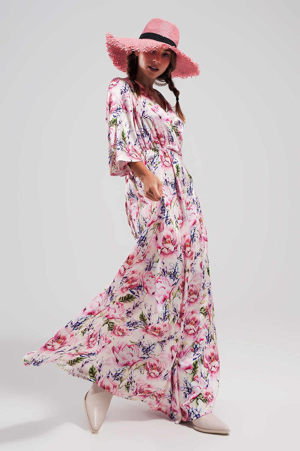 Flutter sleeve maxi dress in pink floral print