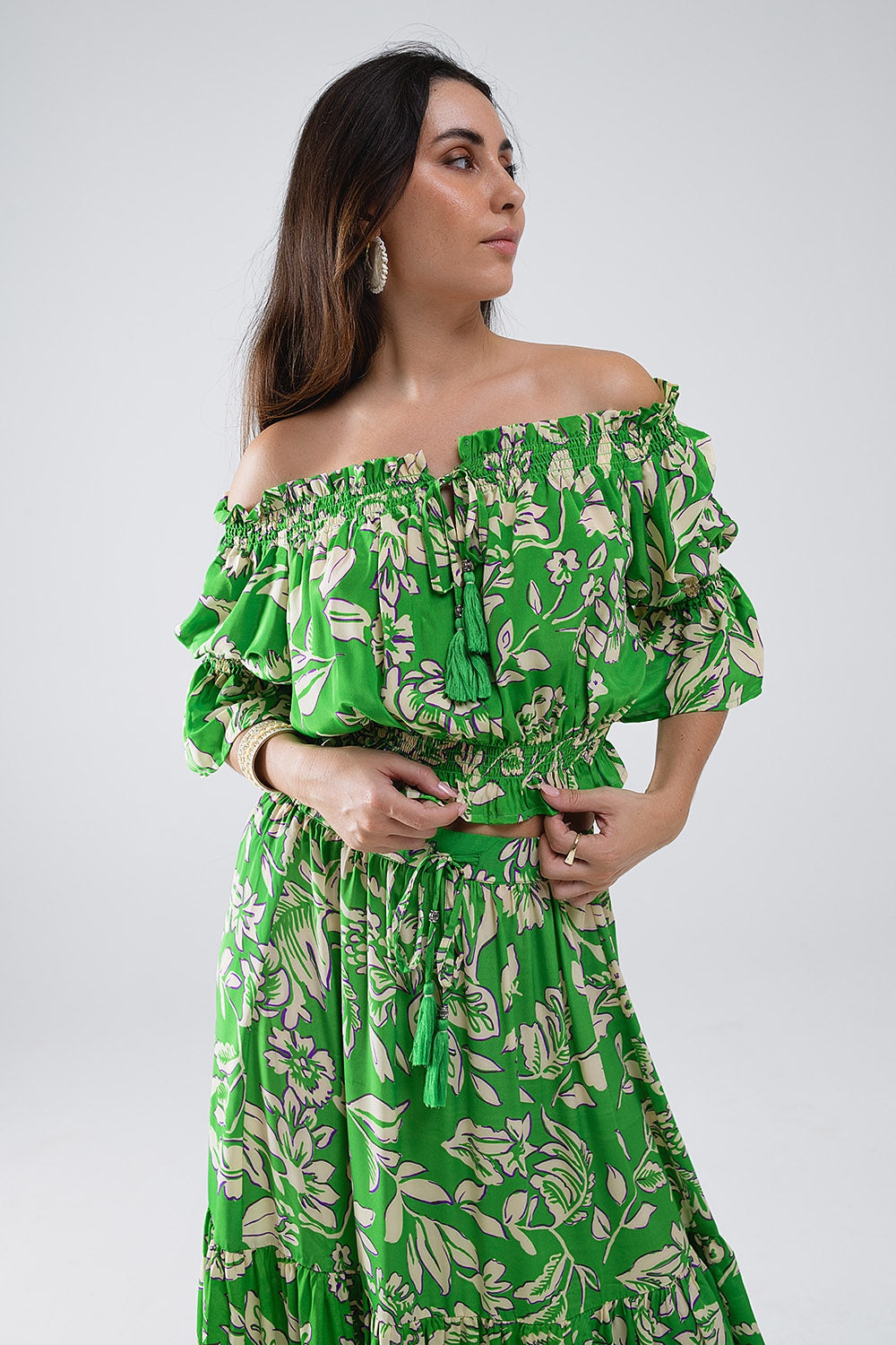 Q2 Green Off The Shoulder Top With Elastic Waist in Floral Print