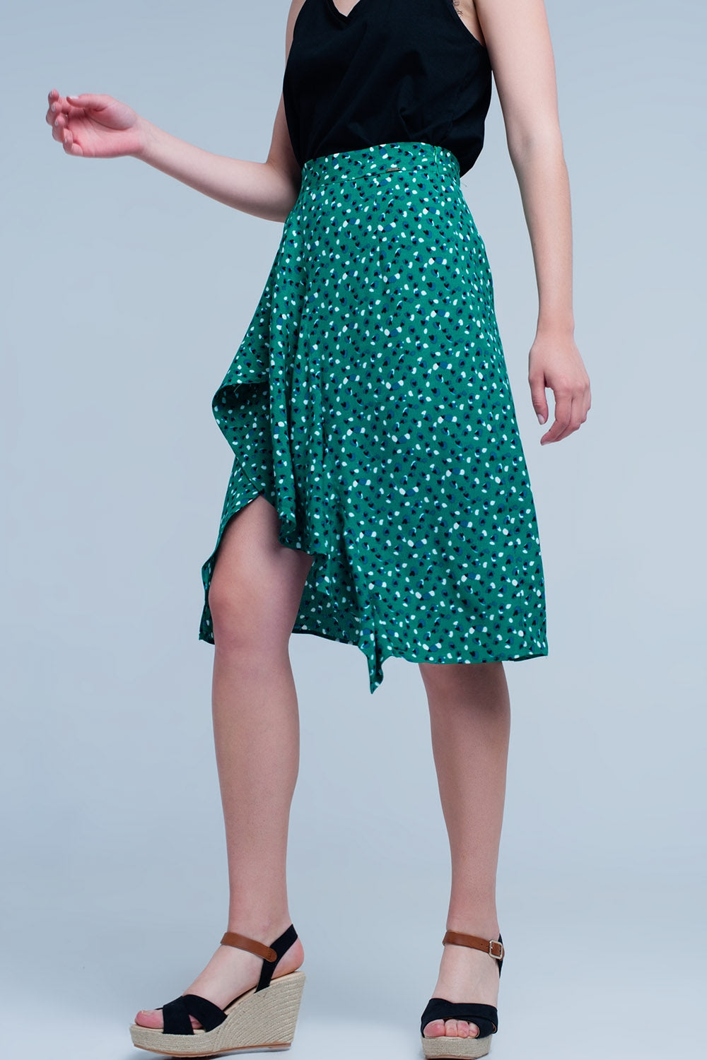 Green skirt with flower print