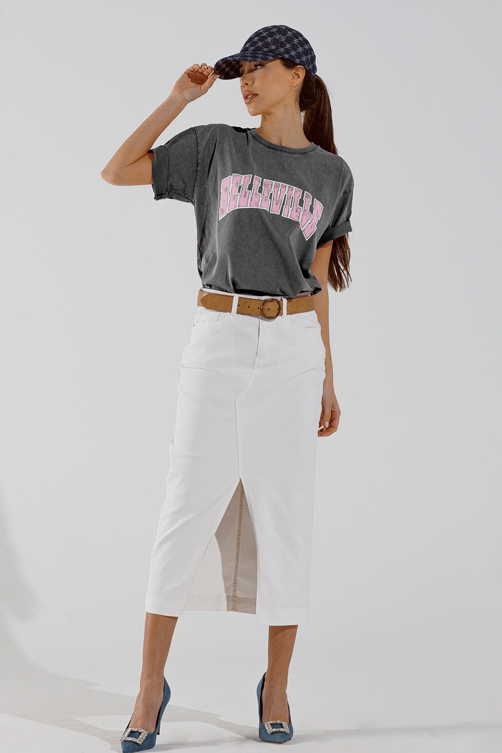 Grey Crew Neck T-shirt With Belleville text