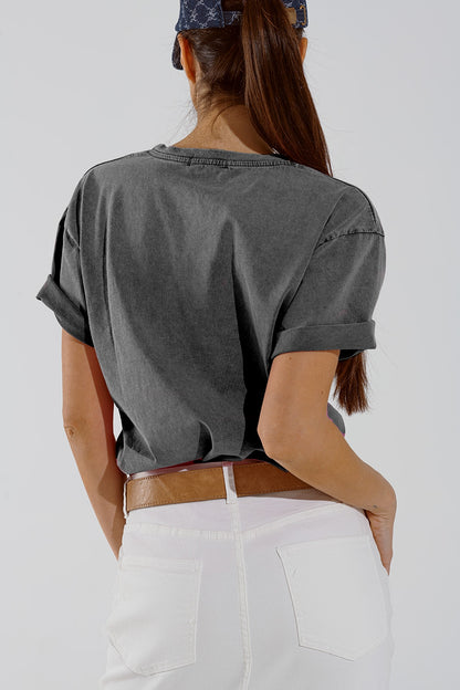 Grey Crew Neck T-shirt With Belleville text