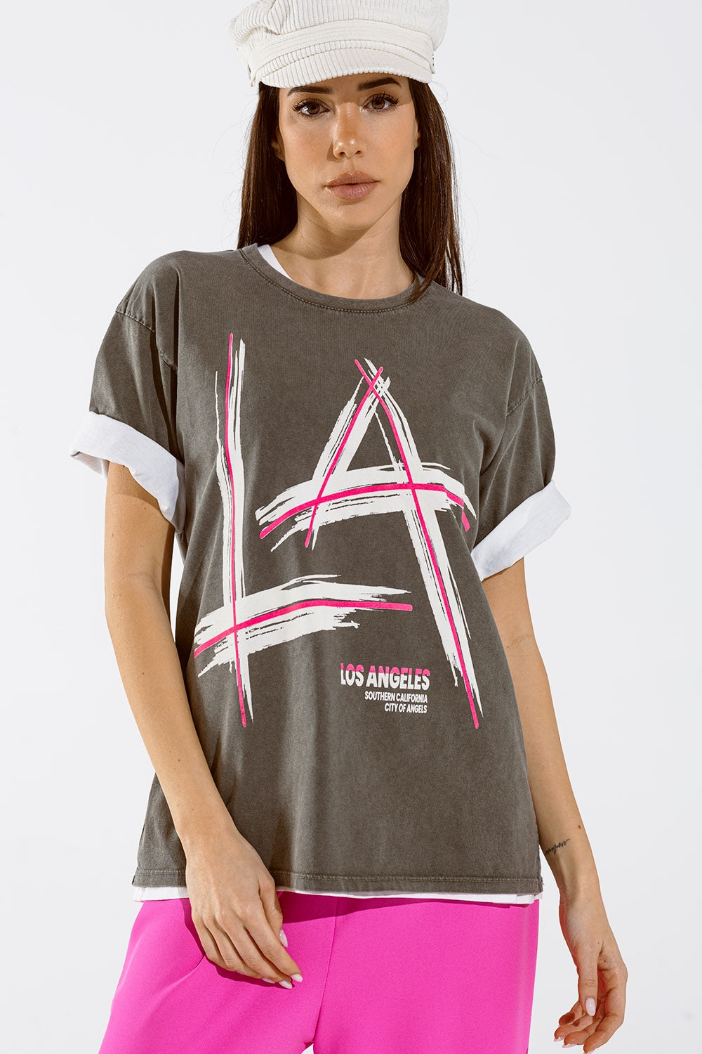 Q2 Grey oversize t-shirt Prints LA Los Angeles in pink and white