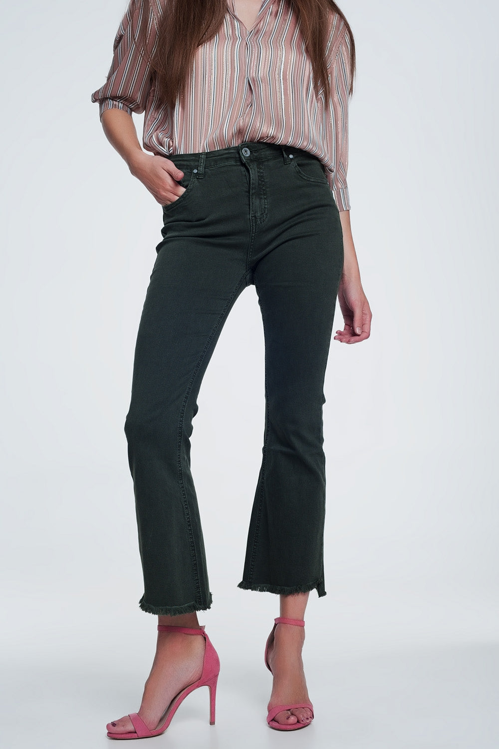 Q2 High rise raw hem flared jeans in khaki