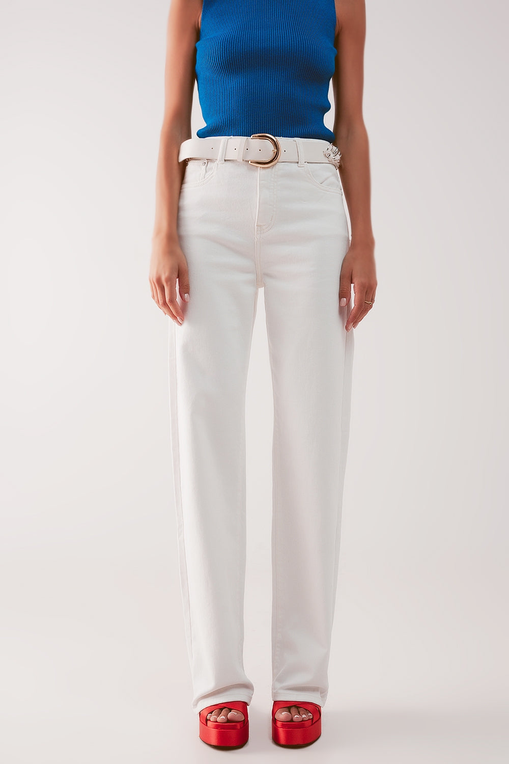 Q2 High rise slouchy mom jeans in cream