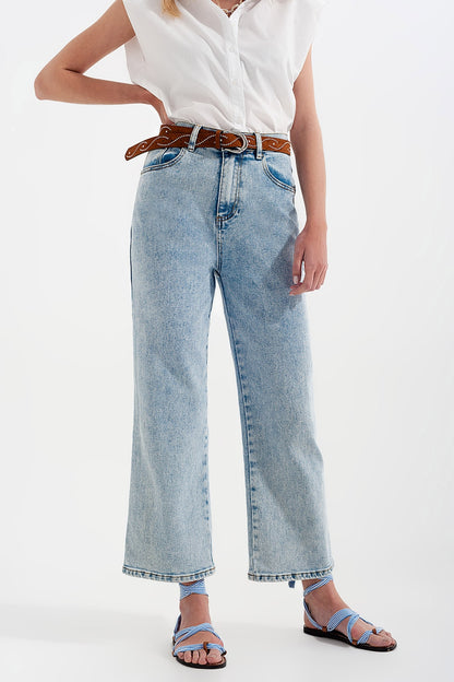 Q2 High rise wide leg jeans in bleach wash