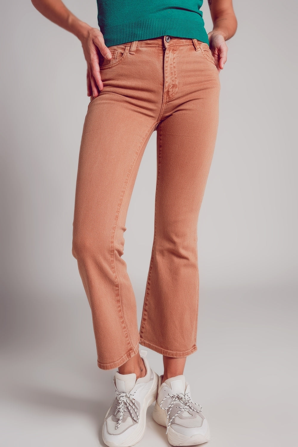 Q2 High waist flare jean in camel