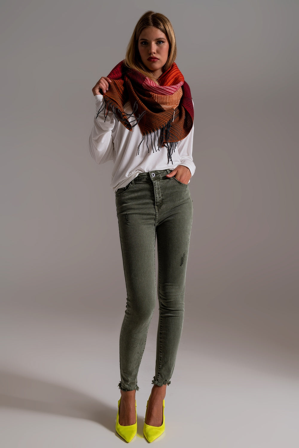 High waisted skinny jeans in khaki