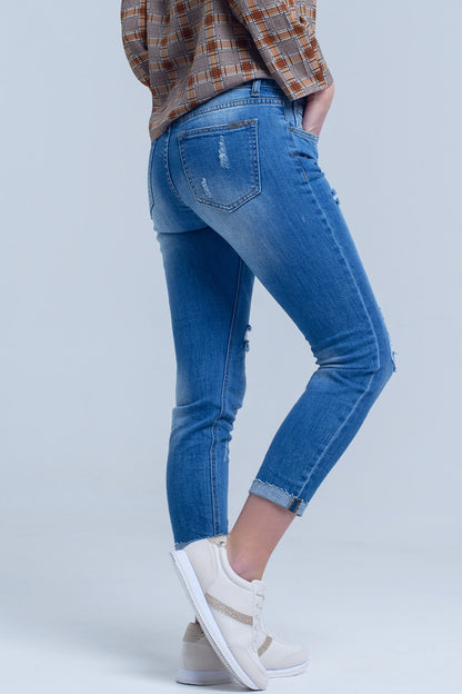 Jean skinny with rips on the legs