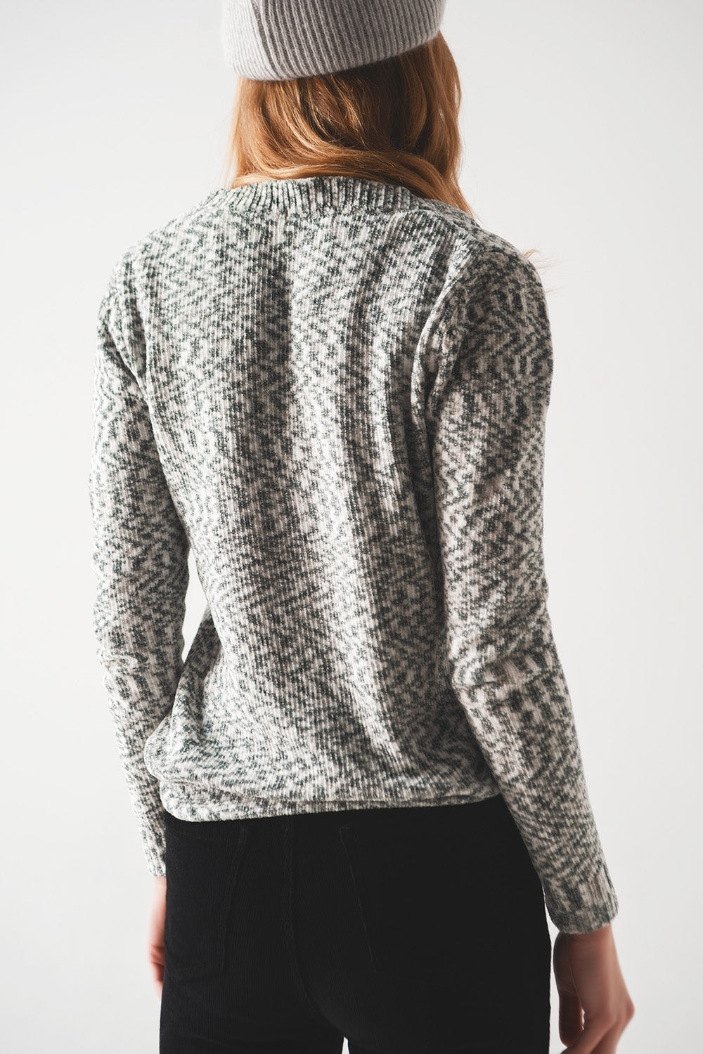 Jumper in chenille in black