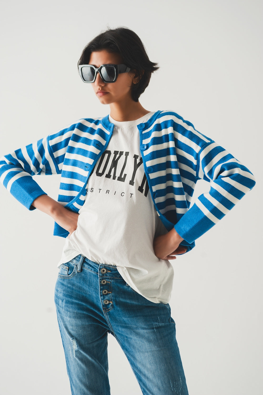 Q2 Lightweight stripe cardigan in blue