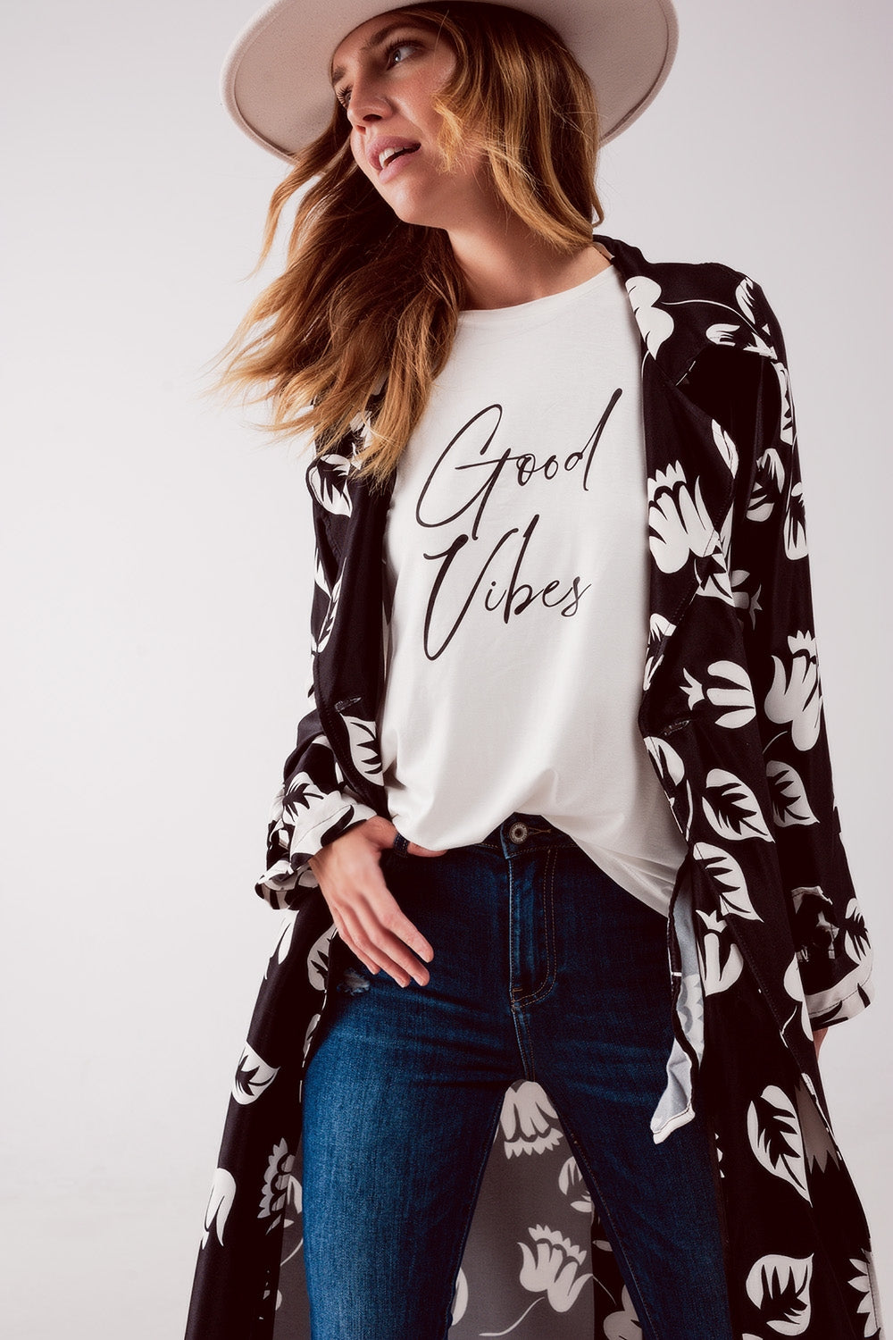 Longline printed blazer in black