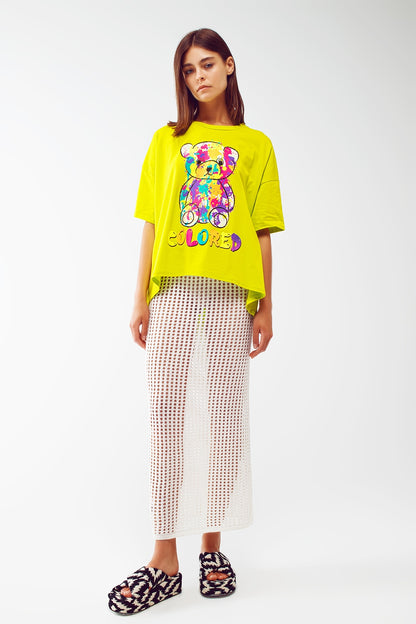 loose-fitting lime T-shirt with colored bear