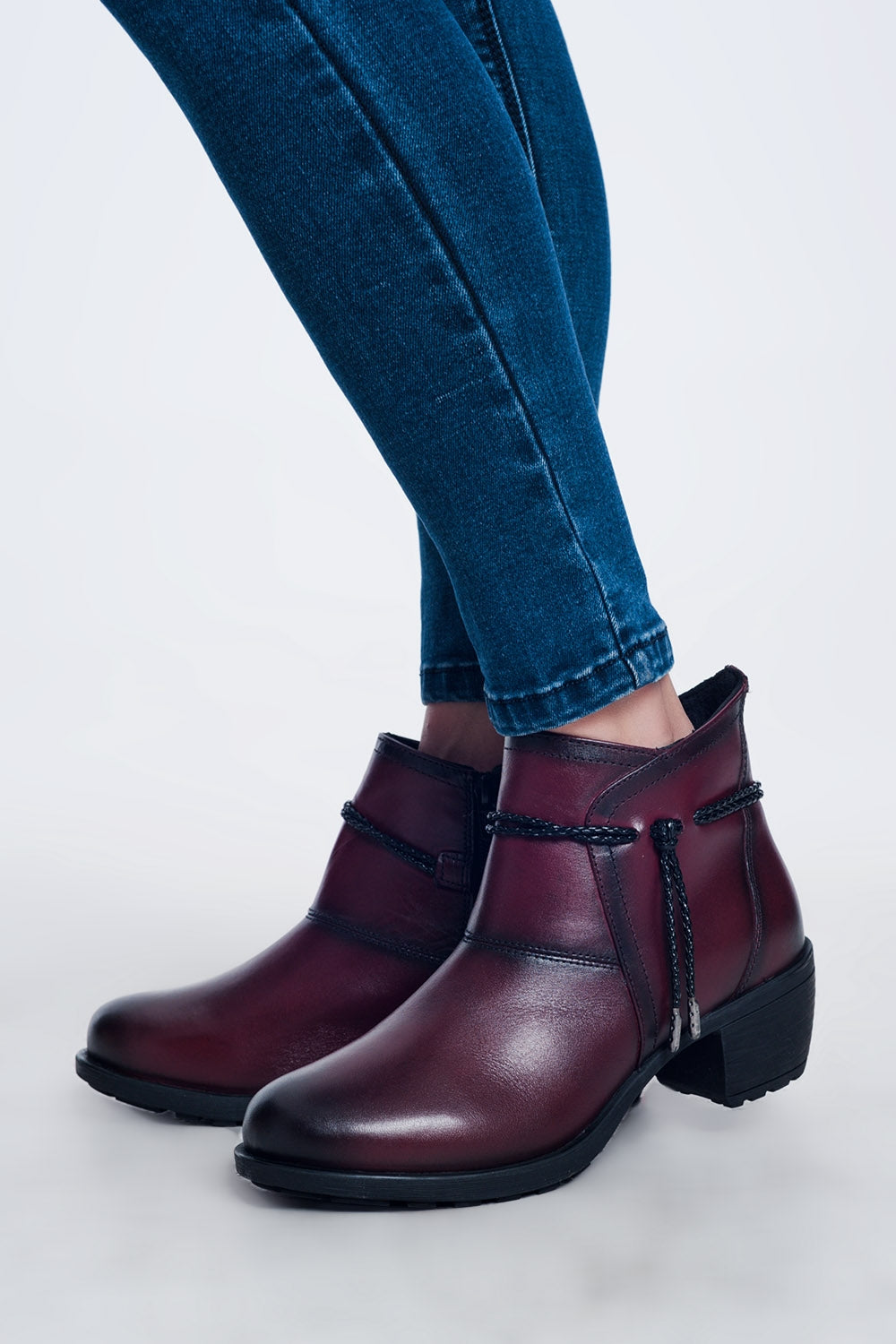 Maroon blocked mid heeled ankle boots with round toe