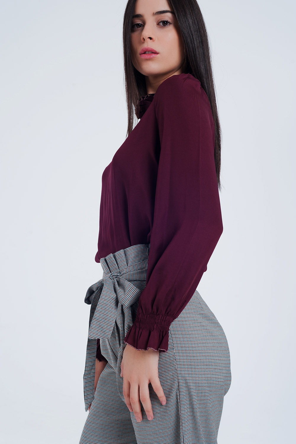 Maroon shirt with neck and sleeve detailed ends