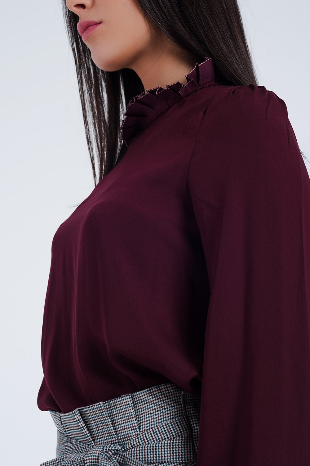 Maroon shirt with neck and sleeve detailed ends