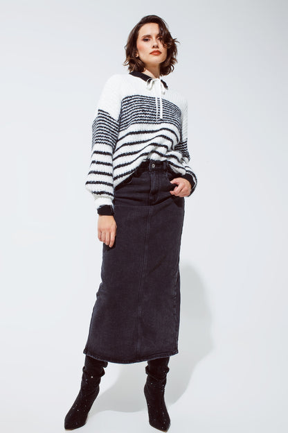 Maxi black denim skirt with a split on the back