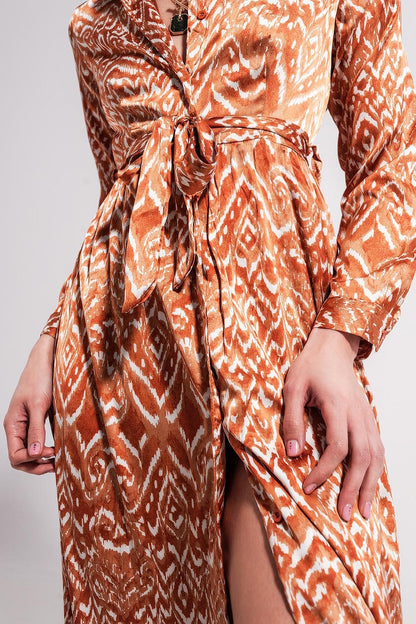 Maxi dress in abstract animal print in orange