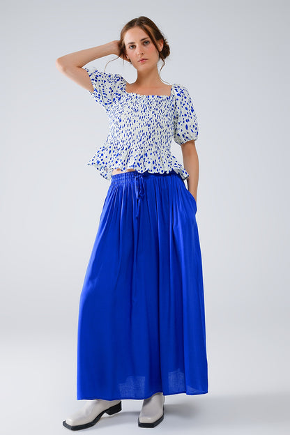 Maxi skirt in blue fluid fabric with elastic waist